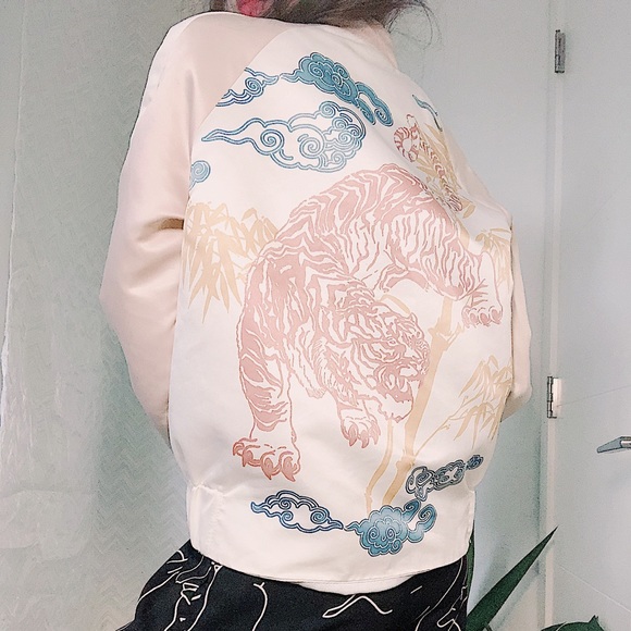 bomber - Picture 2 of 3